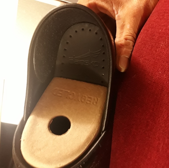 Dansko leather Croc's - Picture 2 of 3